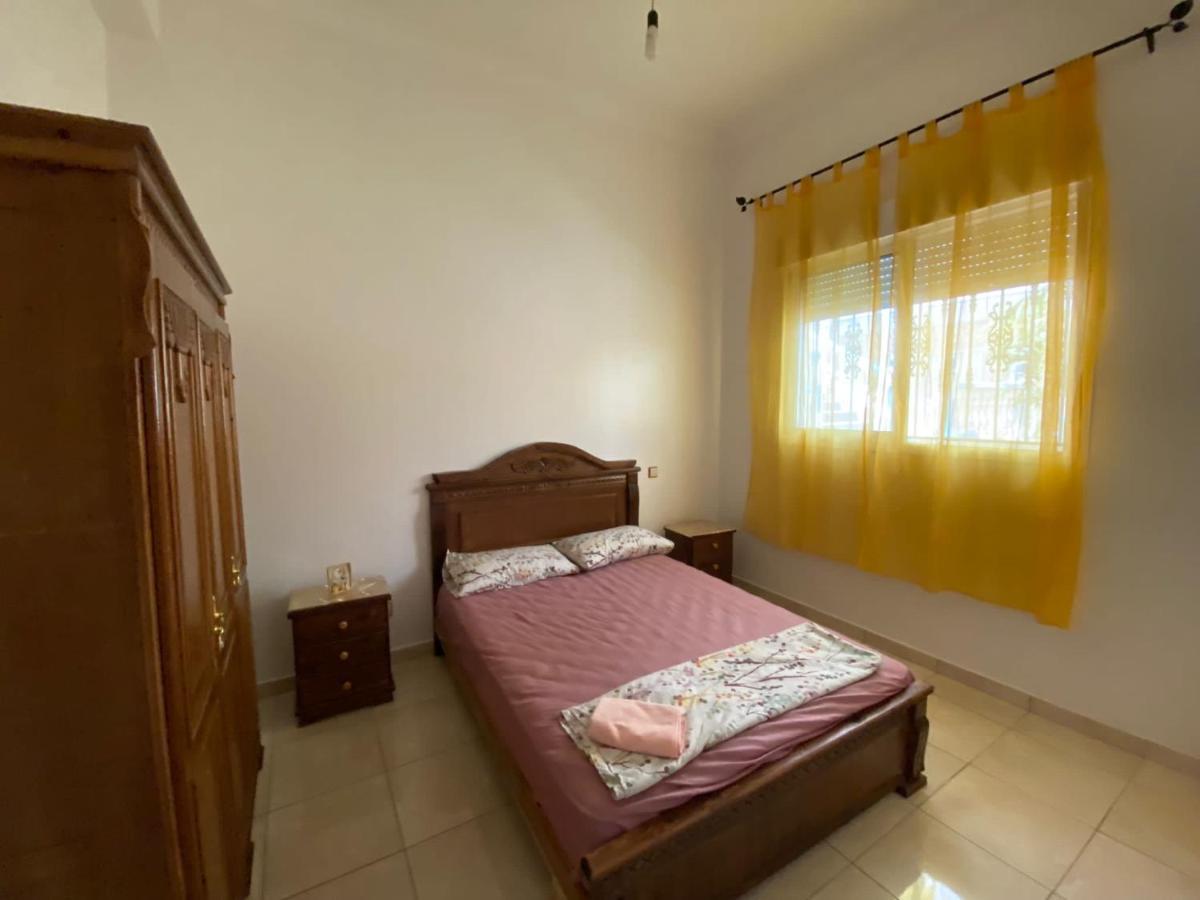 Appartement Martil 3 Chambres Proche De Centre Ville 5Mn A Pied Et La Plage 10Mn A Pied Et 10Mn De Aeroport Tetouan En Voiture Eksteriør billede